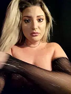 Blondie_Sasha from StripChat is Freechat