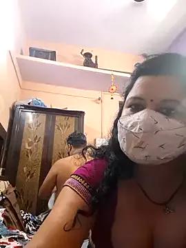 Photos of bobbyronak from StripChat is Freechat