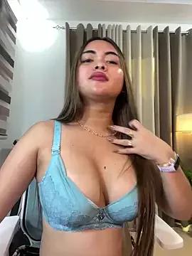 Check-out your craziest wishes with our pick of gaming cams models, featuring big knockers, round tails and tight twats.