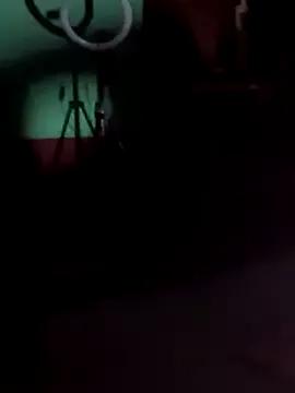 Bong-lady from StripChat is Freechat
