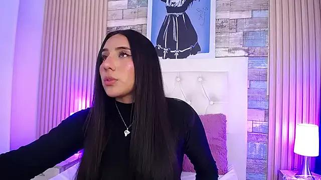 Bonnali_lune from StripChat is Freechat