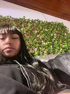 bonnie_18x from StripChat is Freechat