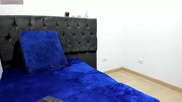 bonnyy26 from StripChat is Freechat