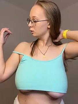 Boom_Stephany from StripChat