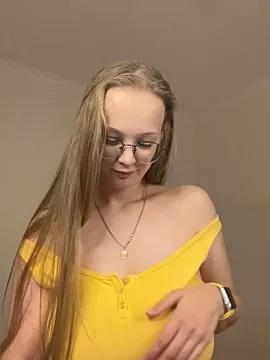 Boom_Stephany from StripChat