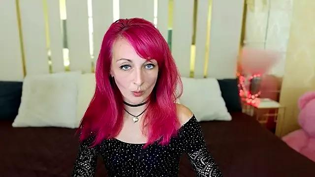 Check-out your craziest wishes with our pick of gaming cams models, featuring big knockers, round tails and tight twats.