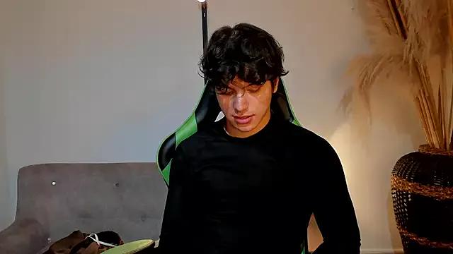 bravoboreal from StripChat is Freechat