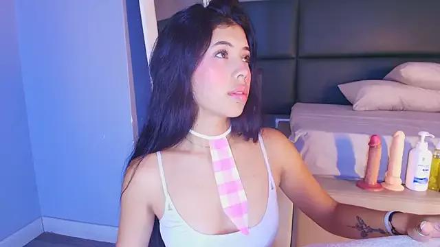 Check-out your craziest wishes with our pick of gaming cams models, featuring big knockers, round tails and tight twats.
