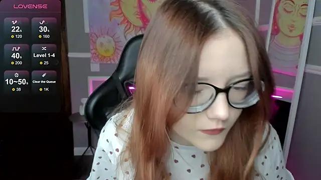 Check-out your craziest wishes with our pick of gaming cams models, featuring big knockers, round tails and tight twats.