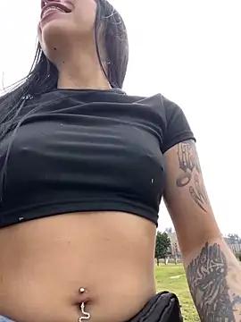 Check-out your craziest wishes with our pick of gaming cams models, featuring big knockers, round tails and tight twats.