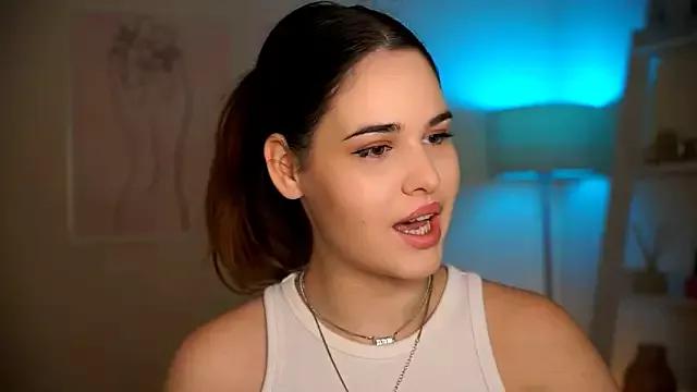 BustyGff from StripChat is Freechat