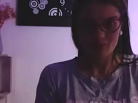 Camila-ventura from StripChat is Freechat