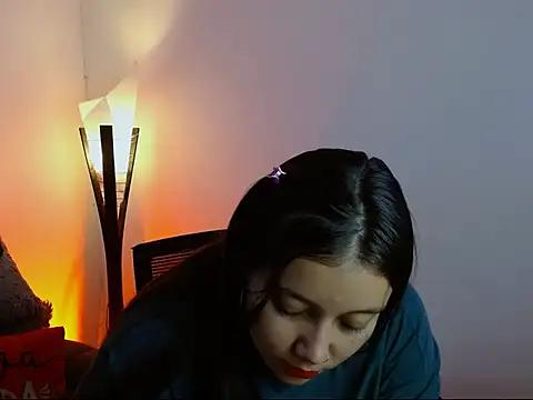 camila_lewis from StripChat is Freechat