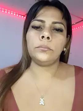 camila_rogue from StripChat is Freechat