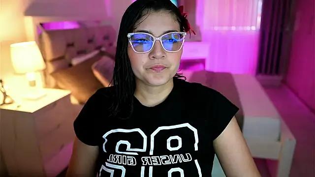 Check-out your craziest wishes with our pick of gaming cams models, featuring big knockers, round tails and tight twats.