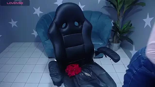 Candy_kush_t from StripChat is Freechat