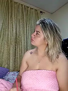 Candy_sr from StripChat is Freechat