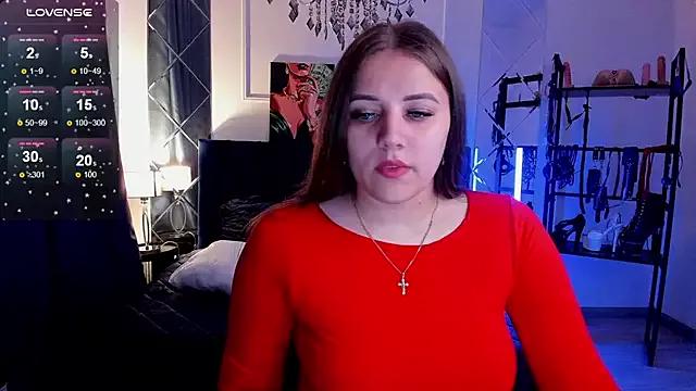Check-out your craziest wishes with our pick of gaming cams models, featuring big knockers, round tails and tight twats.
