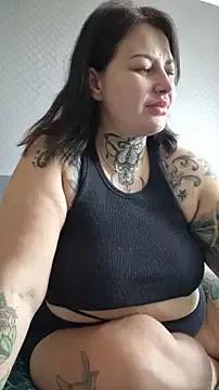 CannabisQueenn from StripChat is Freechat