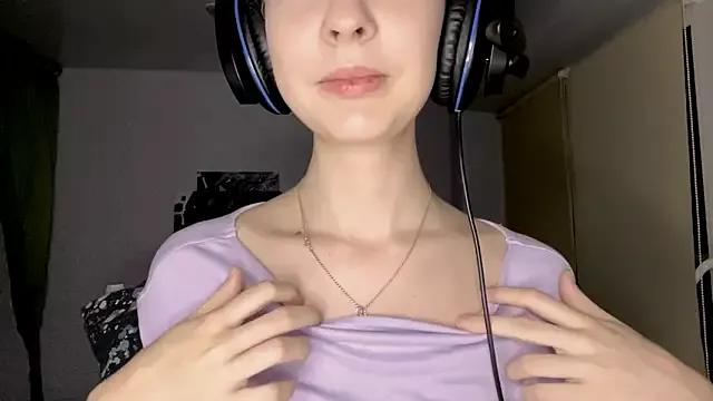 CannyTammy from StripChat is Freechat