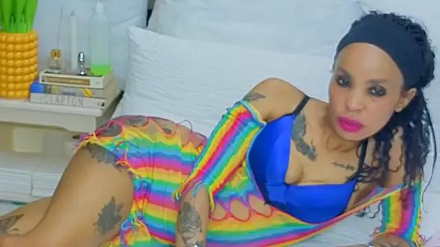 Check-out your craziest wishes with our pick of gaming cams models, featuring big knockers, round tails and tight twats.