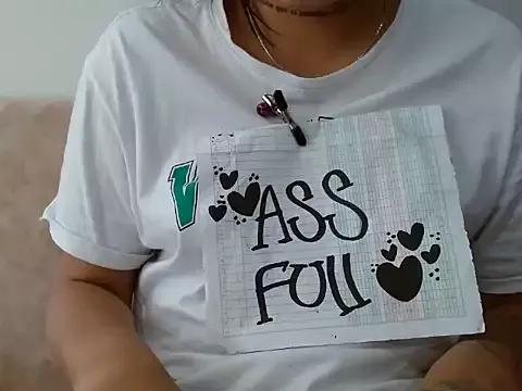 Carmen_Messy from StripChat is Freechat