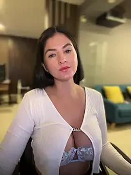 Check-out your craziest wishes with our pick of gaming cams models, featuring big knockers, round tails and tight twats.