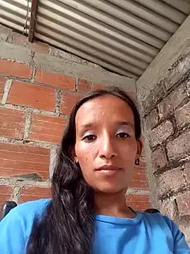CarolineHans from StripChat is Freechat