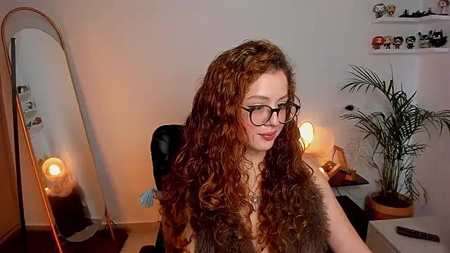 Cassandra_Caiin from StripChat is Freechat