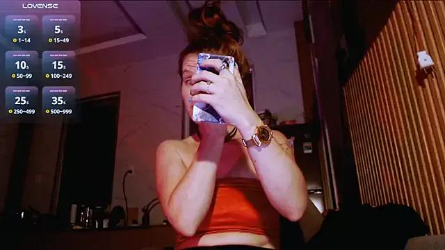 Cassie_Wild from StripChat