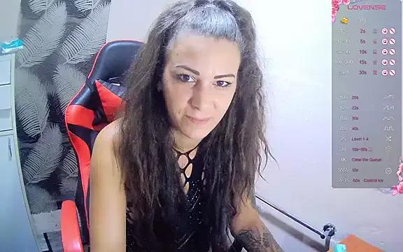 Catbaby32 from StripChat is Freechat