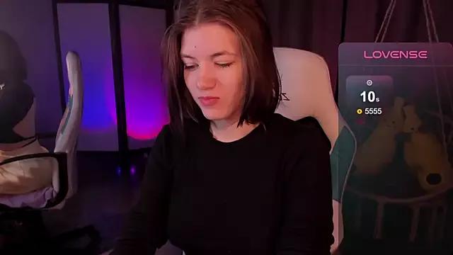 Check-out your craziest wishes with our pick of gaming cams models, featuring big knockers, round tails and tight twats.