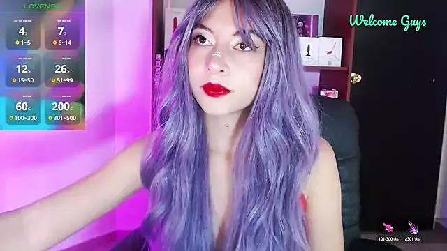 Check-out your craziest wishes with our pick of gaming cams models, featuring big knockers, round tails and tight twats.