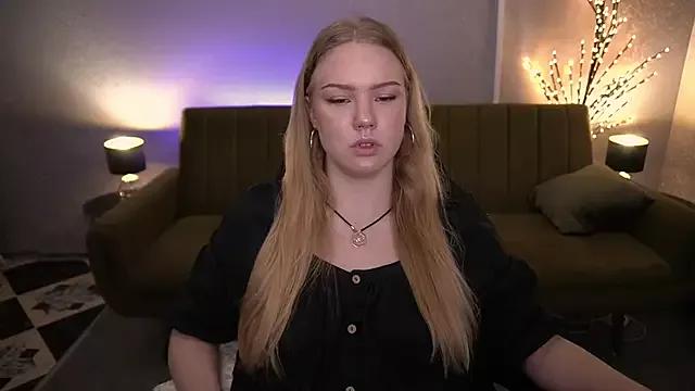 CelesteNoir from StripChat is Freechat