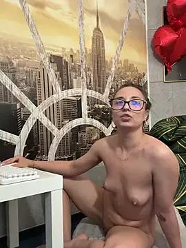 Check-out your craziest wishes with our pick of gaming cams models, featuring big knockers, round tails and tight twats.