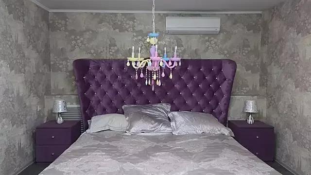 Celine_Queen from StripChat is Freechat