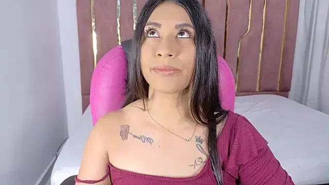 Check-out your craziest wishes with our pick of gaming cams models, featuring big knockers, round tails and tight twats.