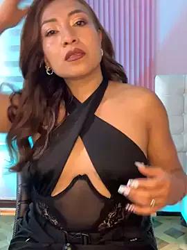 CharlotteMilf_ from StripChat is Freechat