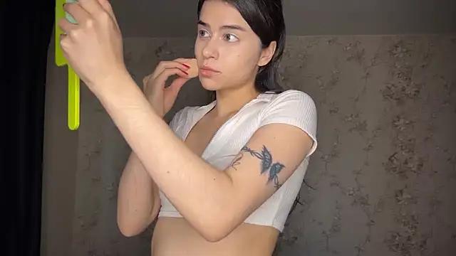 Check-out your craziest wishes with our pick of gaming cams models, featuring big knockers, round tails and tight twats.
