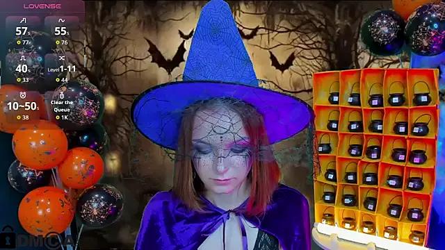 Check-out your craziest wishes with our pick of gaming cams models, featuring big knockers, round tails and tight twats.