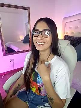 Cherrylady17_ from StripChat is Freechat