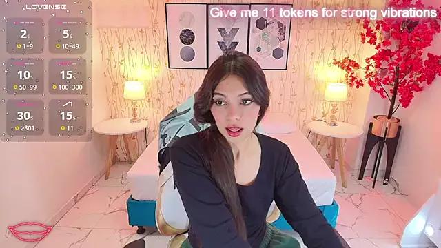 Check-out your craziest wishes with our pick of gaming cams models, featuring big knockers, round tails and tight twats.