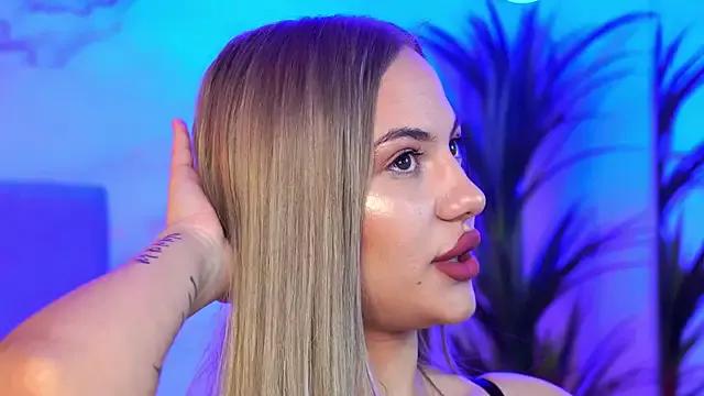 Check-out your craziest wishes with our pick of gaming cams models, featuring big knockers, round tails and tight twats.