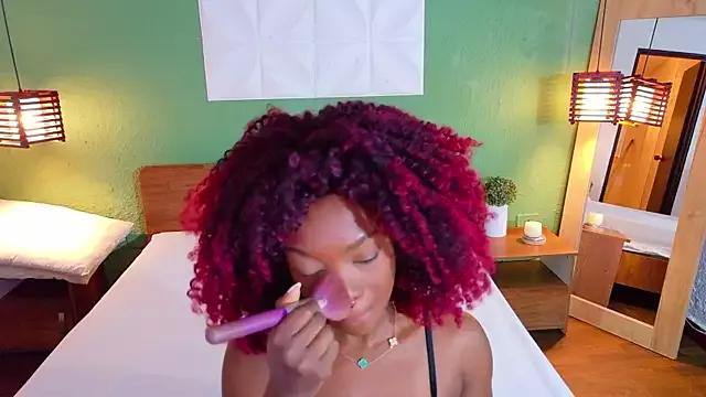 Chocolatte_dreams from StripChat is Freechat