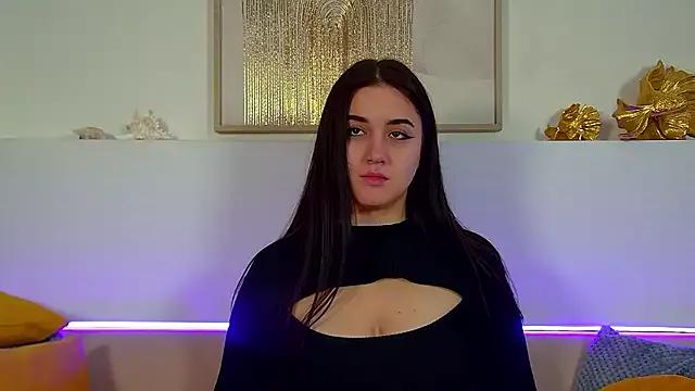 Check-out your craziest wishes with our pick of gaming cams models, featuring big knockers, round tails and tight twats.