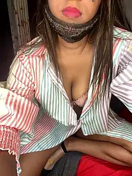 Check-out your craziest wishes with our pick of gaming cams models, featuring big knockers, round tails and tight twats.