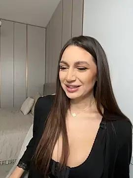 Check-out your craziest wishes with our pick of gaming cams models, featuring big knockers, round tails and tight twats.