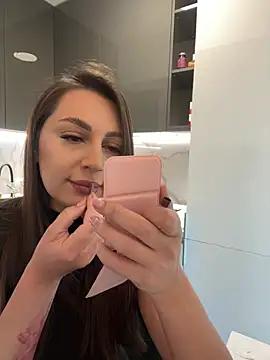 Check-out your craziest wishes with our pick of gaming cams models, featuring big knockers, round tails and tight twats.