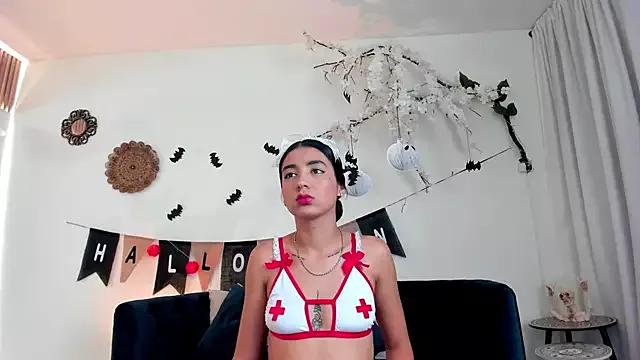 cloe_taylor__ from StripChat is Freechat