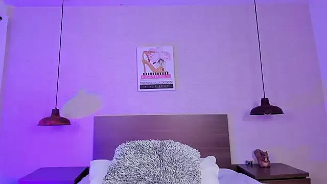 cloehill_ from StripChat is Freechat